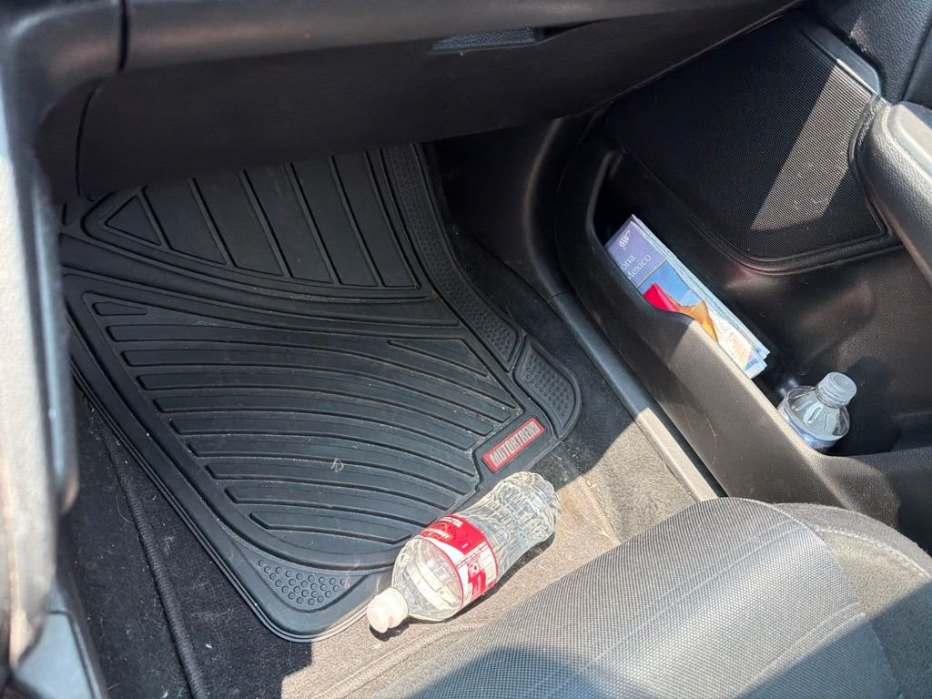 Used 2020  Honda EX image 25