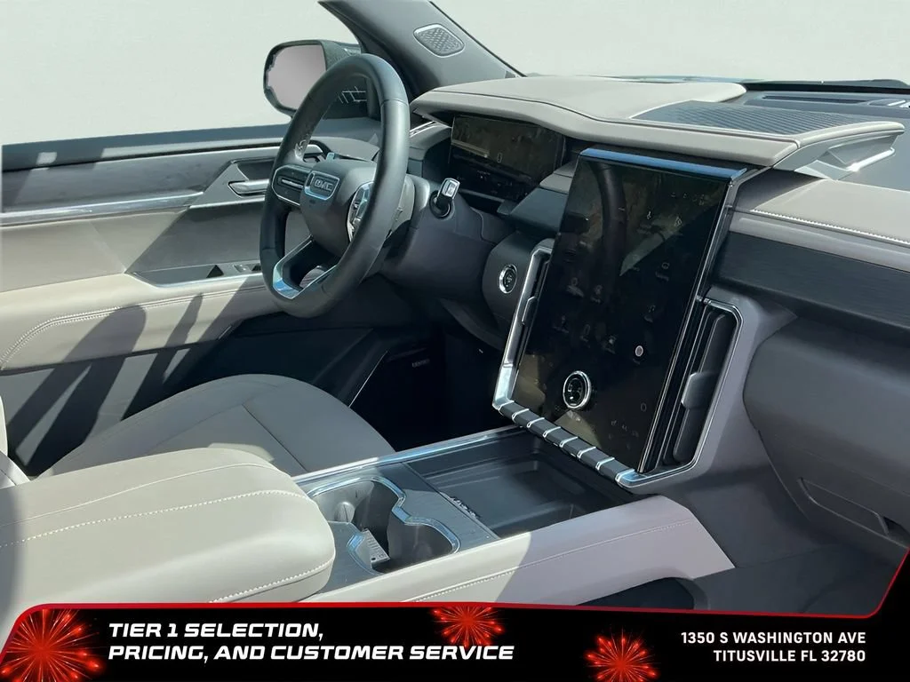 New 2026 Sterling Metallic GMC Elevation image 18