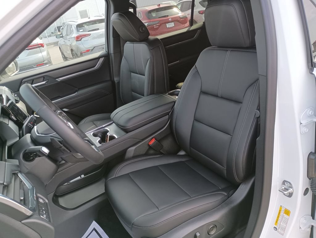 New 2026 Summit White GMC Elevation image 17