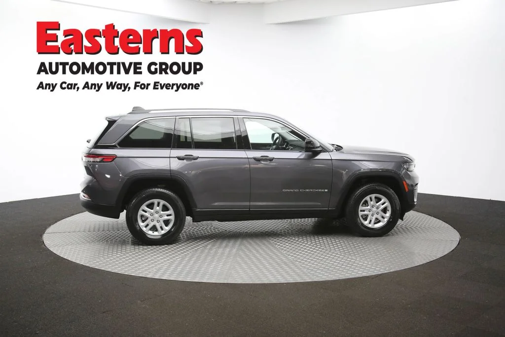 Used 2023 Gray Jeep Laredo image 44