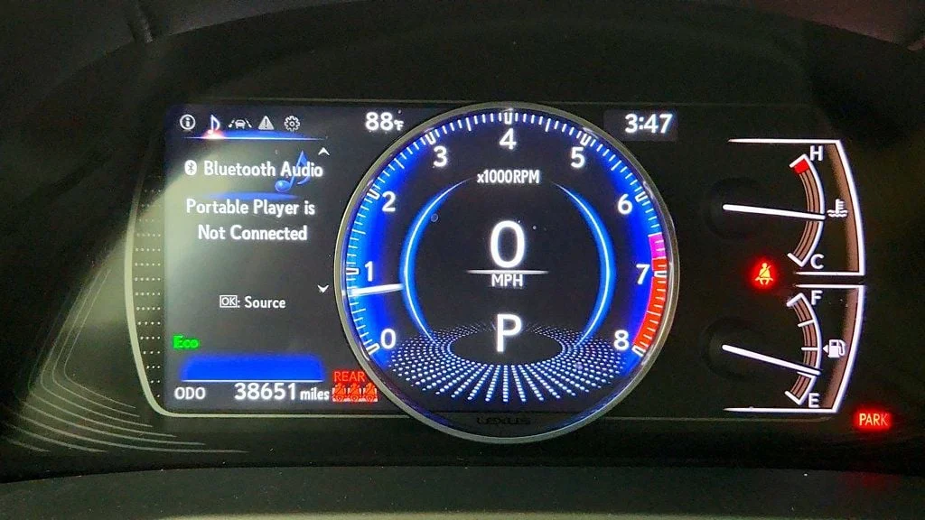 Used 2021 Eminent White Pearl Lexus ES 250 AWD w/ Premium Pkg & Blind Spot Monitor image 14