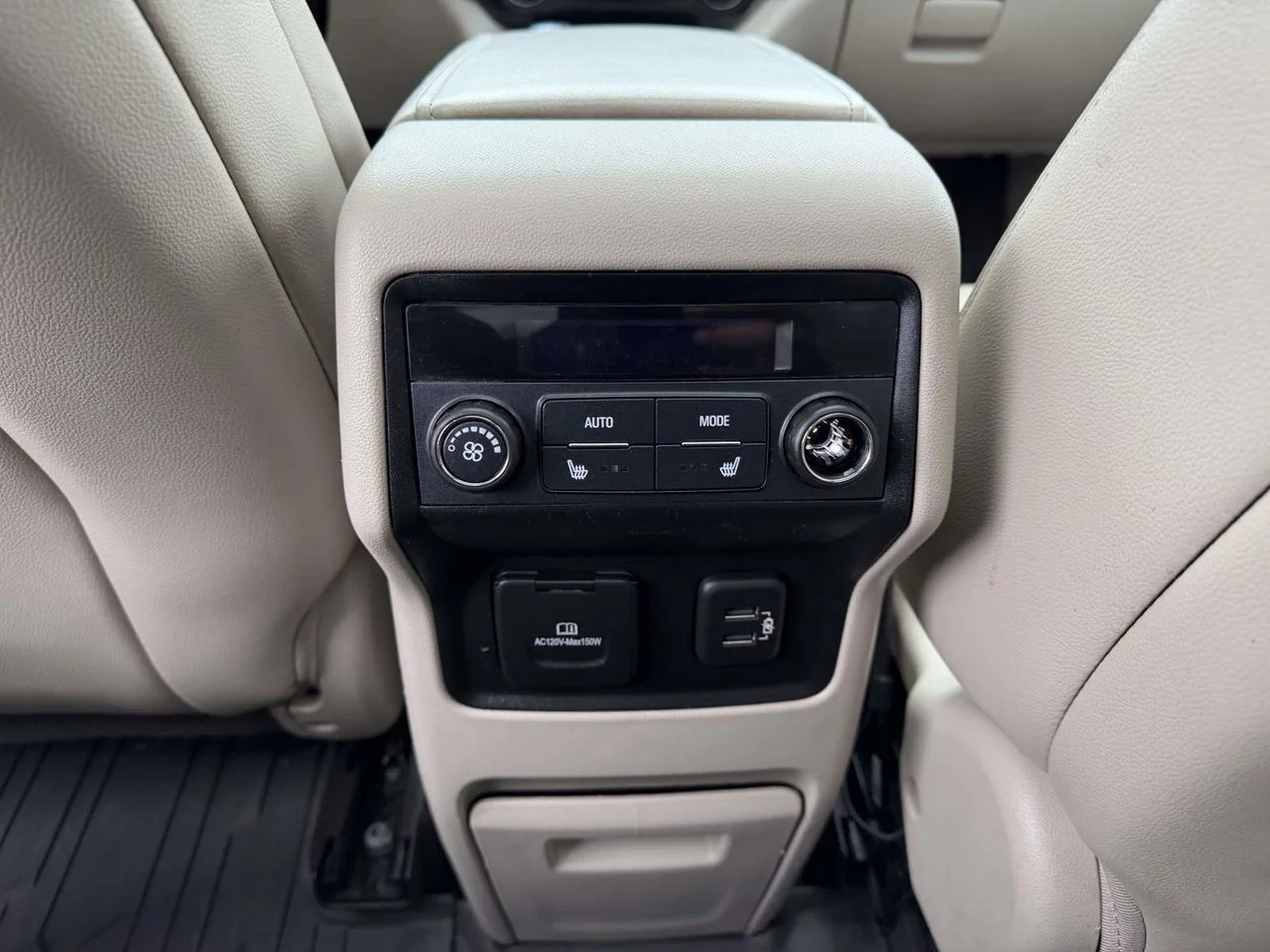 Used 2019 Dark Sky Metallic GMC Denali image 20