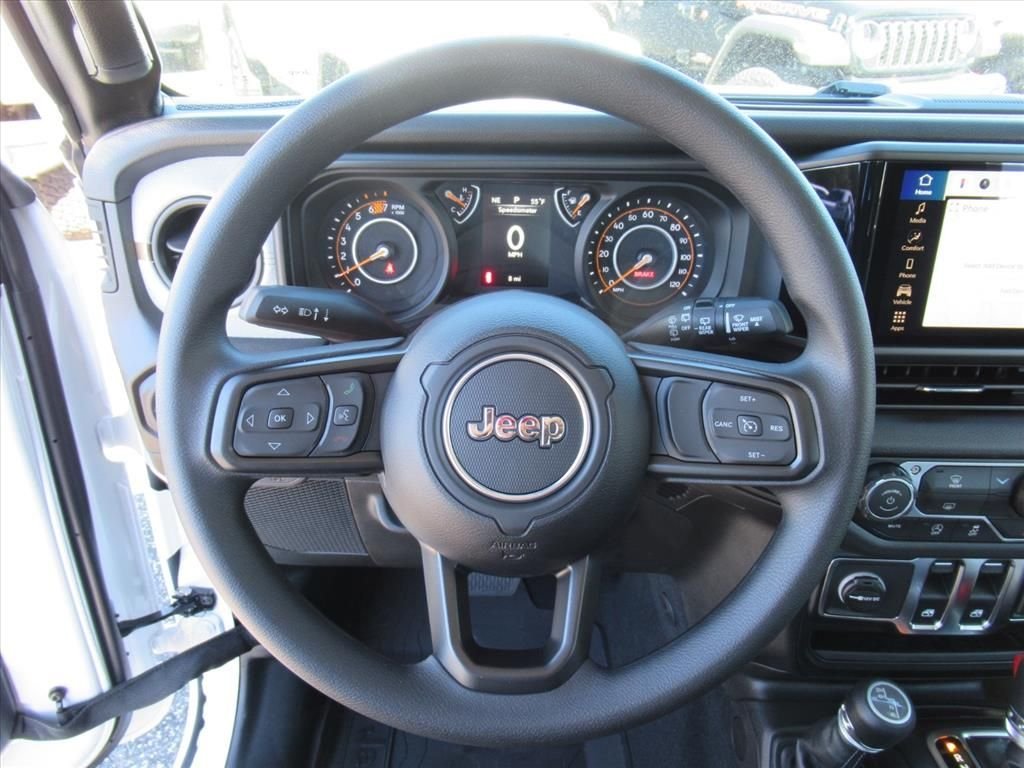 New 2026 Bright White Clear-Coat Exterior Paint Jeep Sport image 14