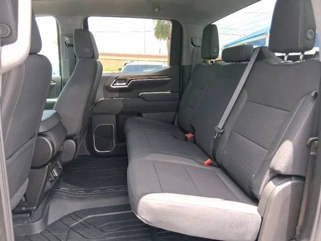 New 2026 Sterling Gray Metallic Chevrolet LT image 17