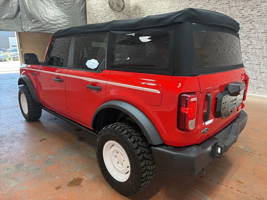Used 2023 Red Ford Base image 5