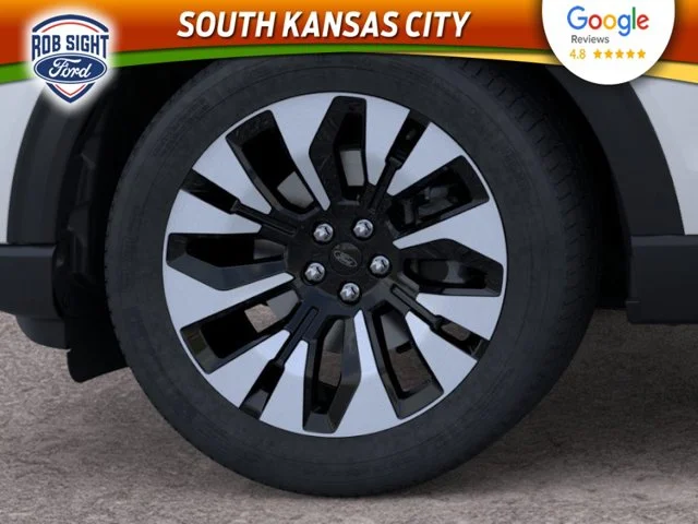 New 2026 Star White Metallic Tri-Coat Ford Platinum™ image 19
