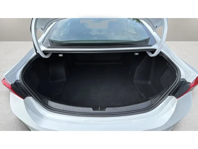Used 2024 White Chevrolet LS image 31