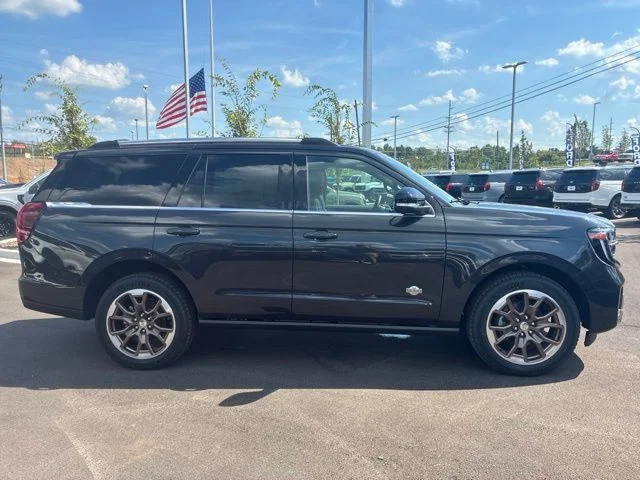New 2027 Dark Matter Gray Metallic Ford King Ranch® image 11