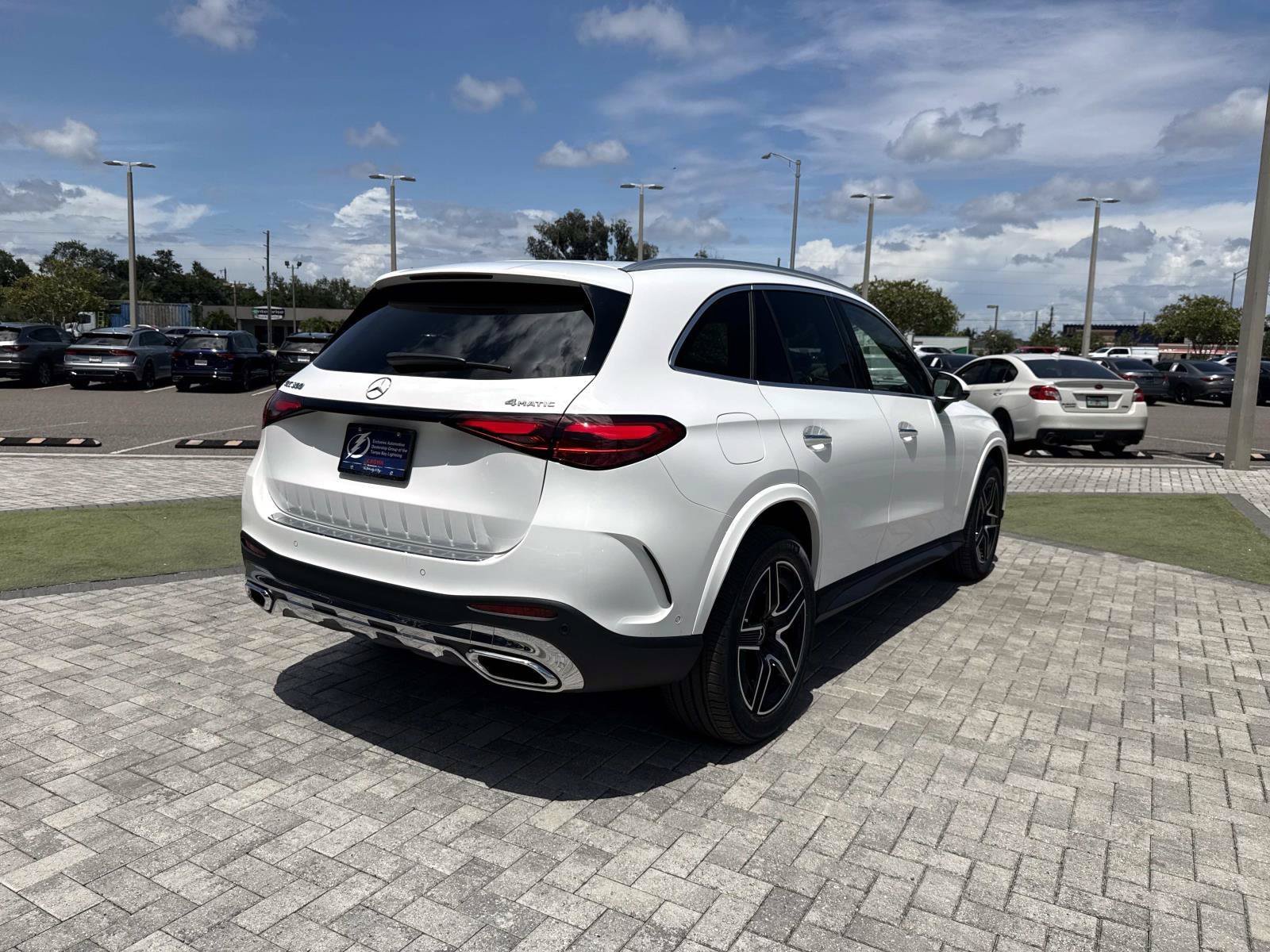 New 2026 Polar White Mercedes-Benz 300 4MATIC® SUV image 5