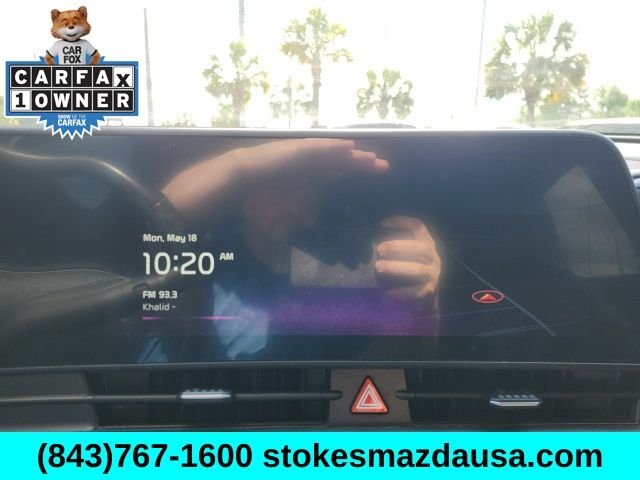 Used 2023 Black Kia X-Line image 3