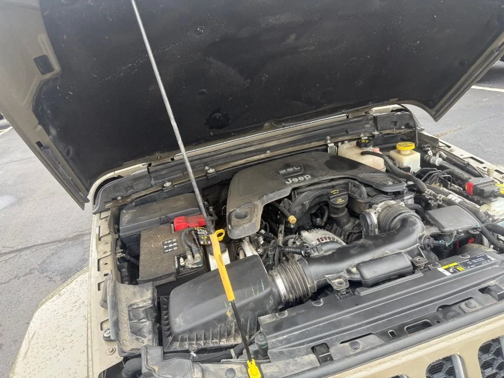Used 2020 Green Jeep Overland image 69