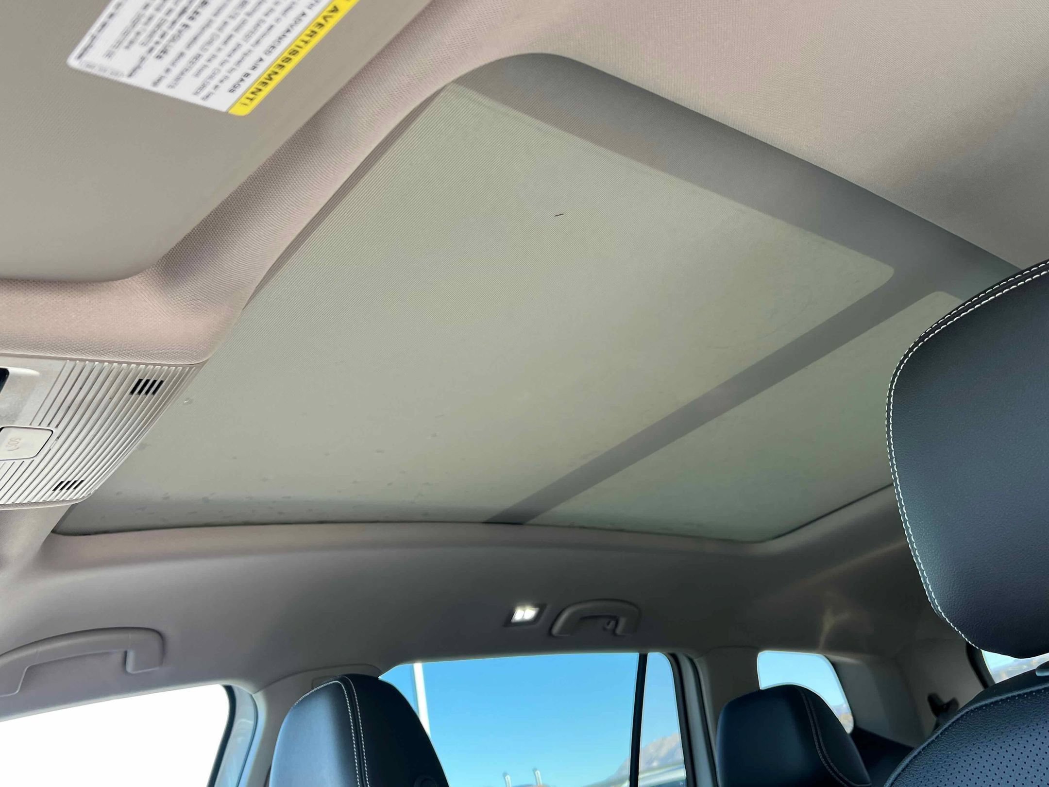 New 2026 Opal White Volkswagen 2.0T SE w/Technology image 19
