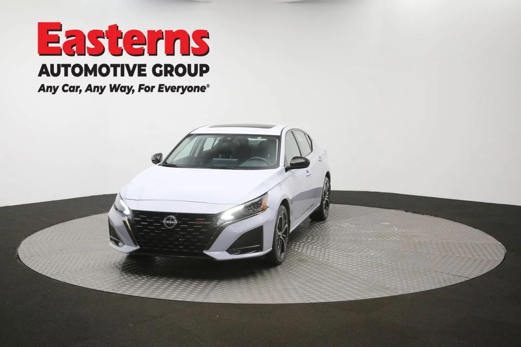 Used 2025 Gray Nissan 2.5 SR image 54