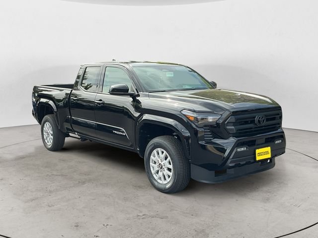 New 2026 Black Toyota SR5 image 3