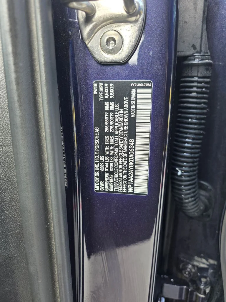 Used 2019 Purple Porsche Base image 9