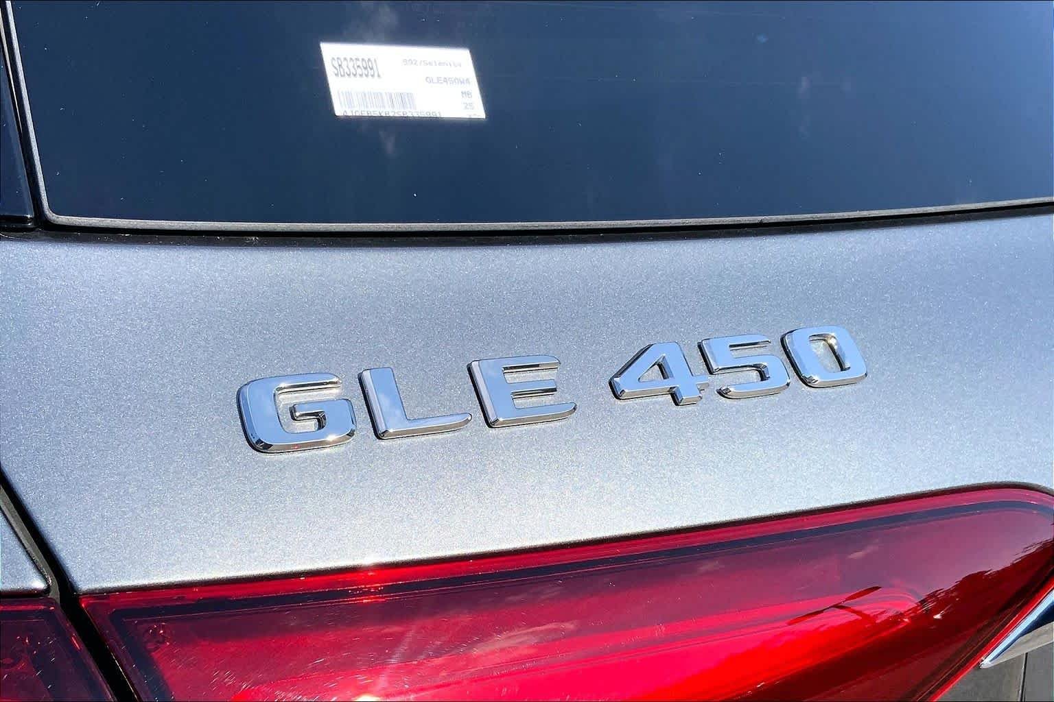 Used 2025 Selenite Grey Metallic Mercedes-Benz GLE 450 image 10