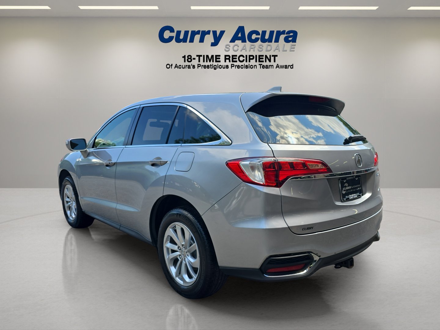 Used 2017 Acura RDX Technology Package with VIN 5J8TB4H54HL039216 for sale in Scarsdale, NY