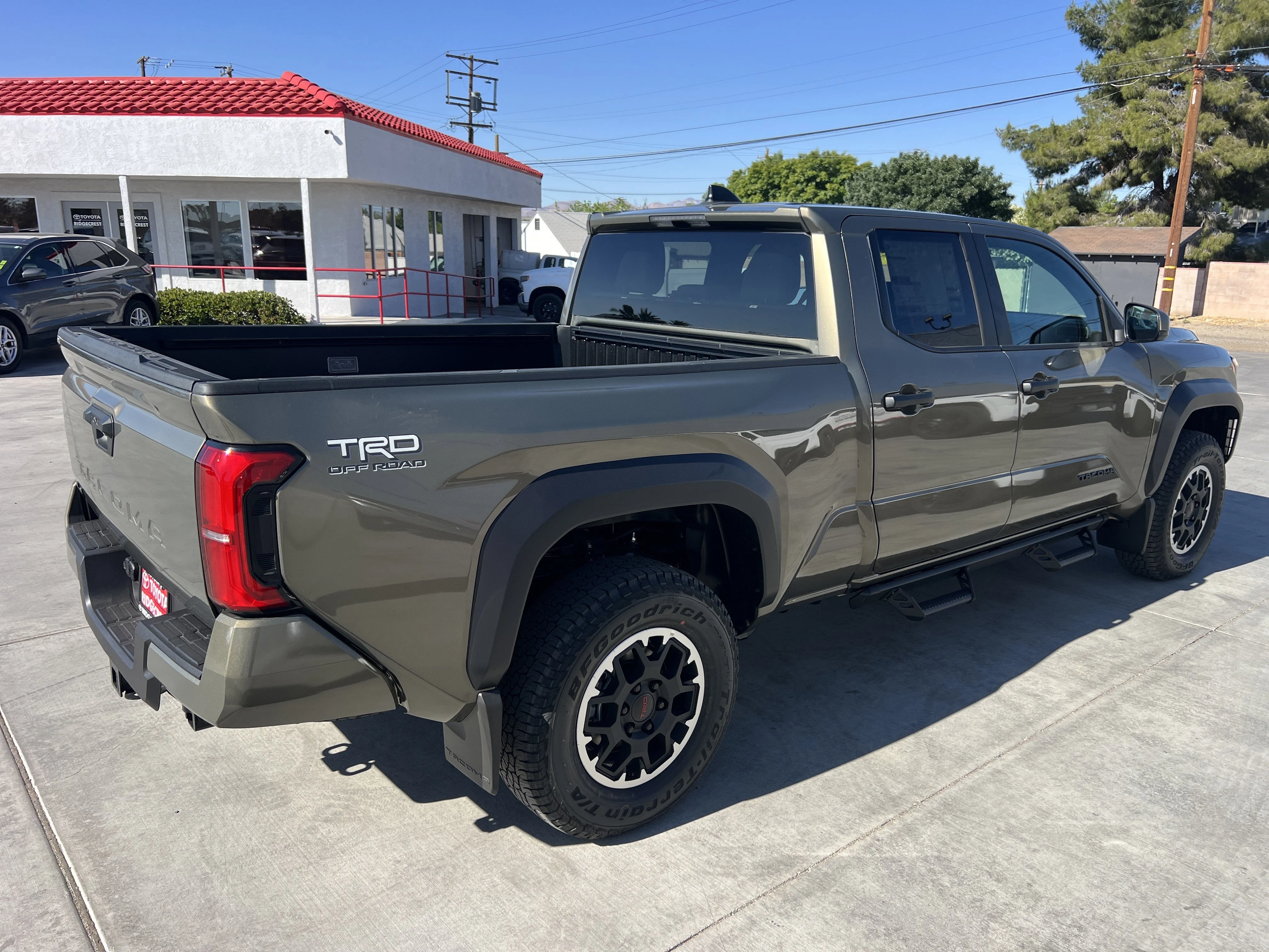 New 2026 Black Toyota  SR5 image 17