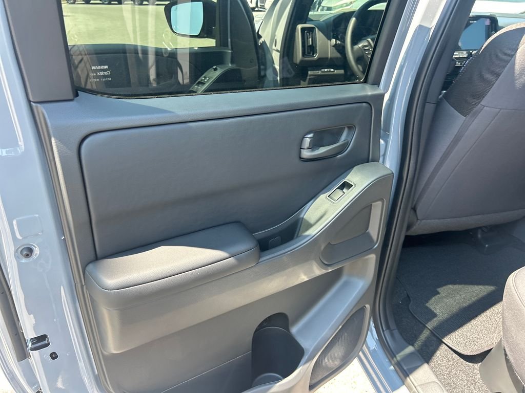 New 2026 Nissan Frontier SV 4D Crew Cab