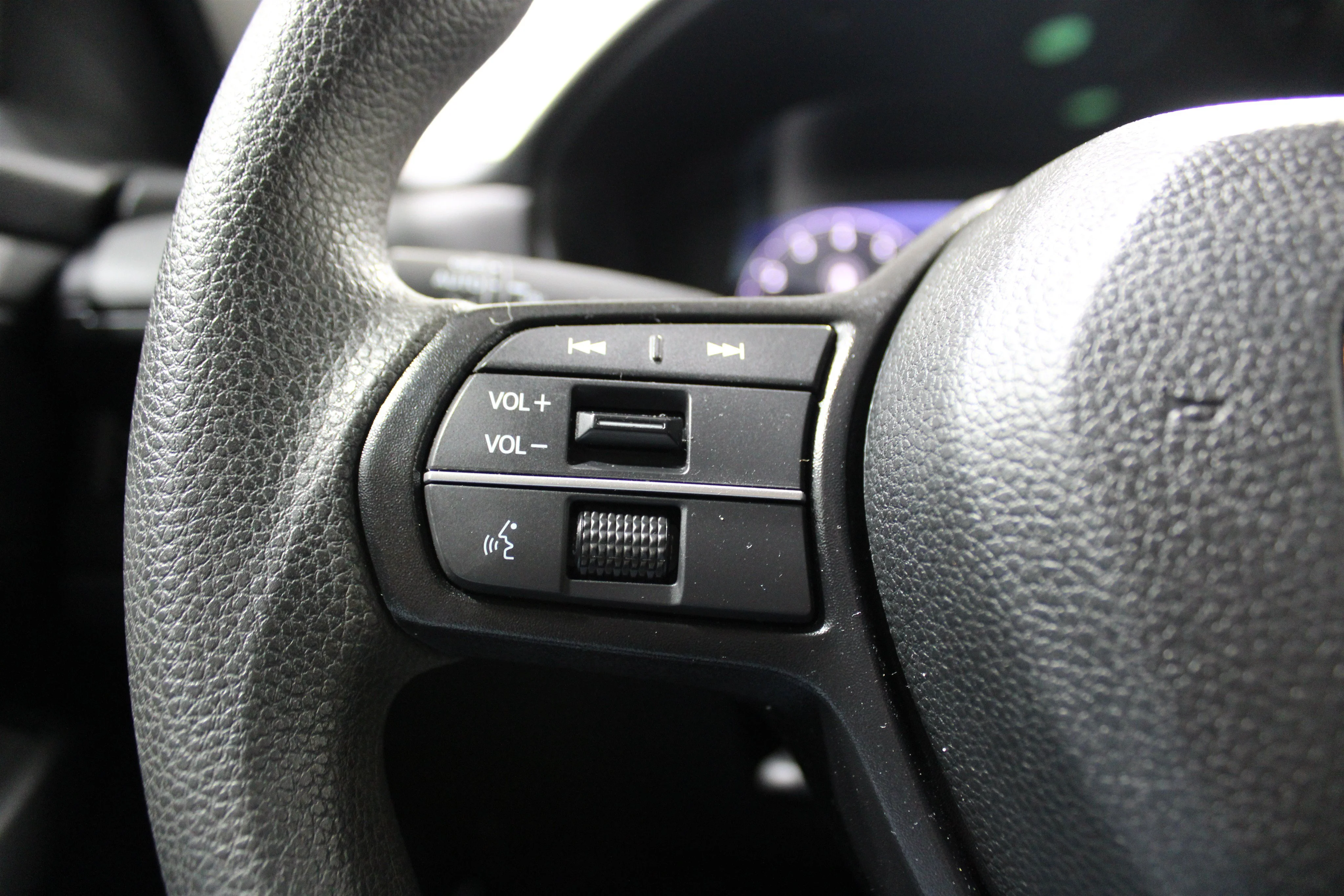 2025 Honda Accord SE - Photo 10