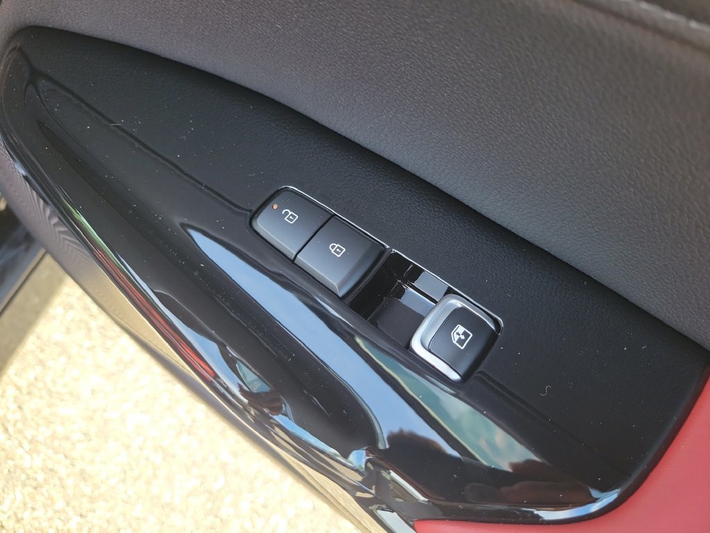 New 2027 Aurora Black Pearl Kia GT-Line image 11