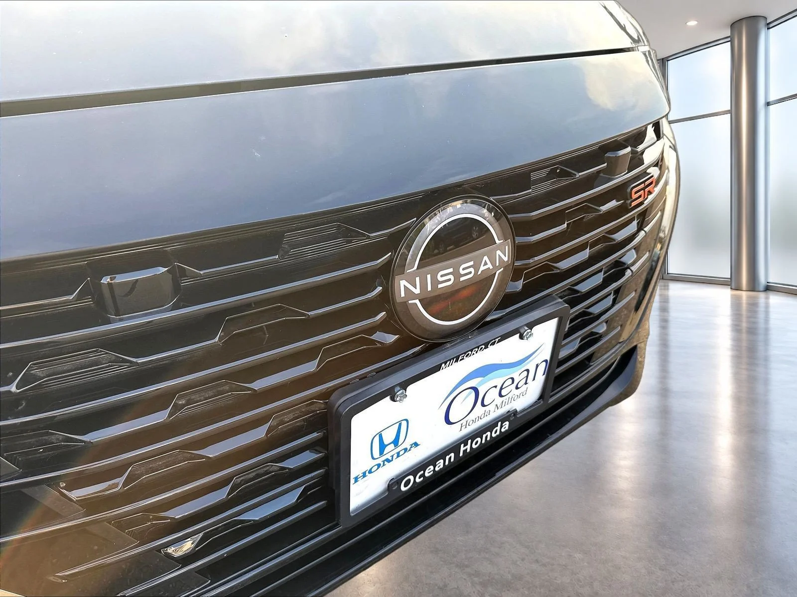 Used 2025 Super Black Nissan SR image 35