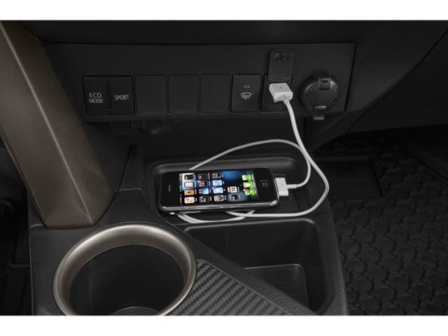 Used 2015 Classic Silver Metallic Toyota Limited image 15