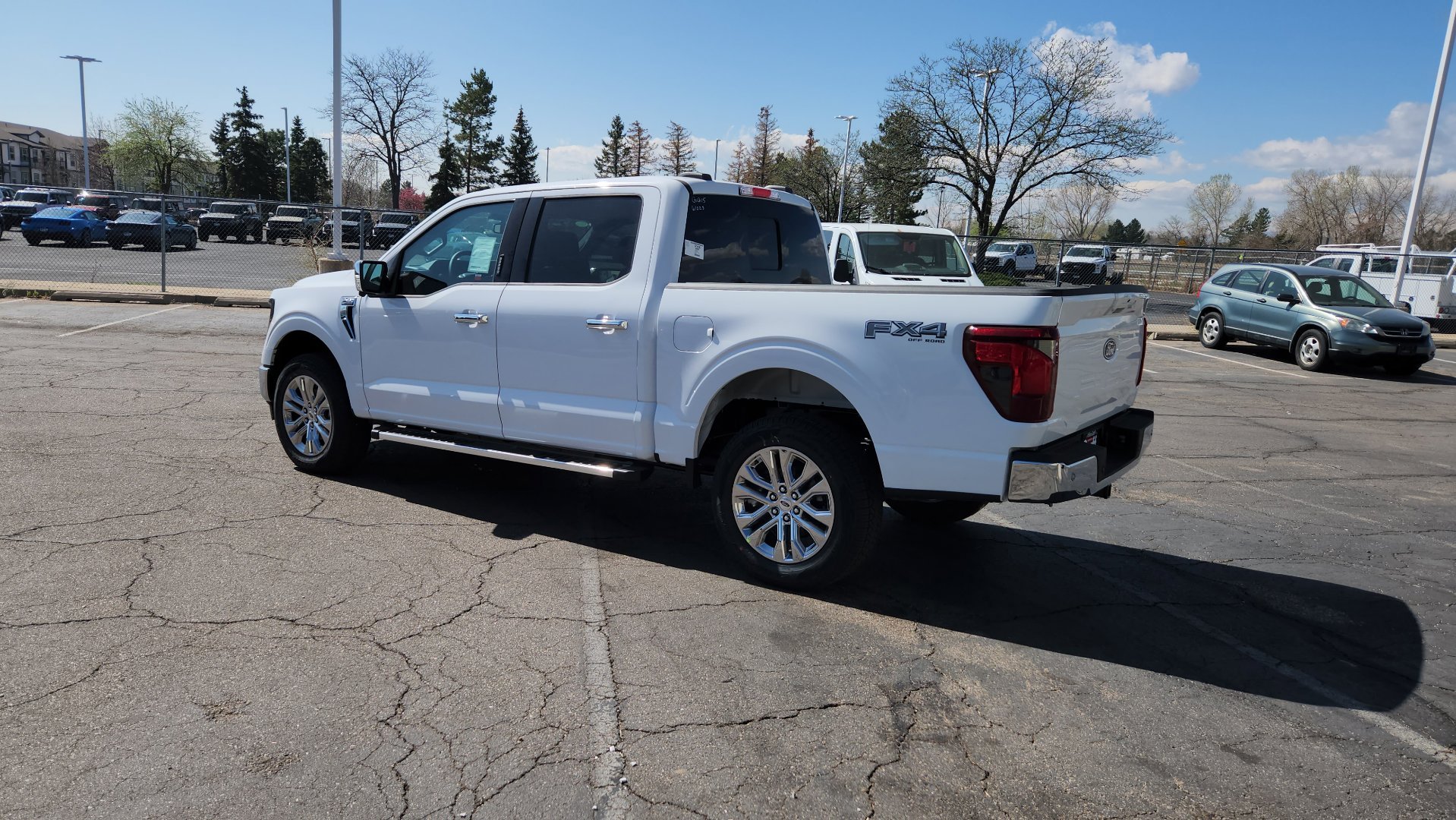 New 2026 Oxford White Ford XLT image 9