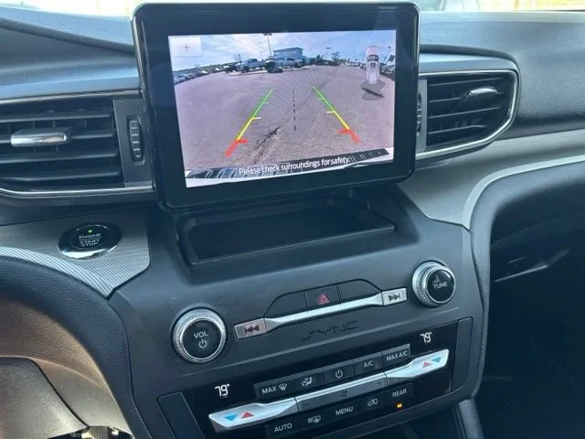 Used 2020 White Ford XLT image 31