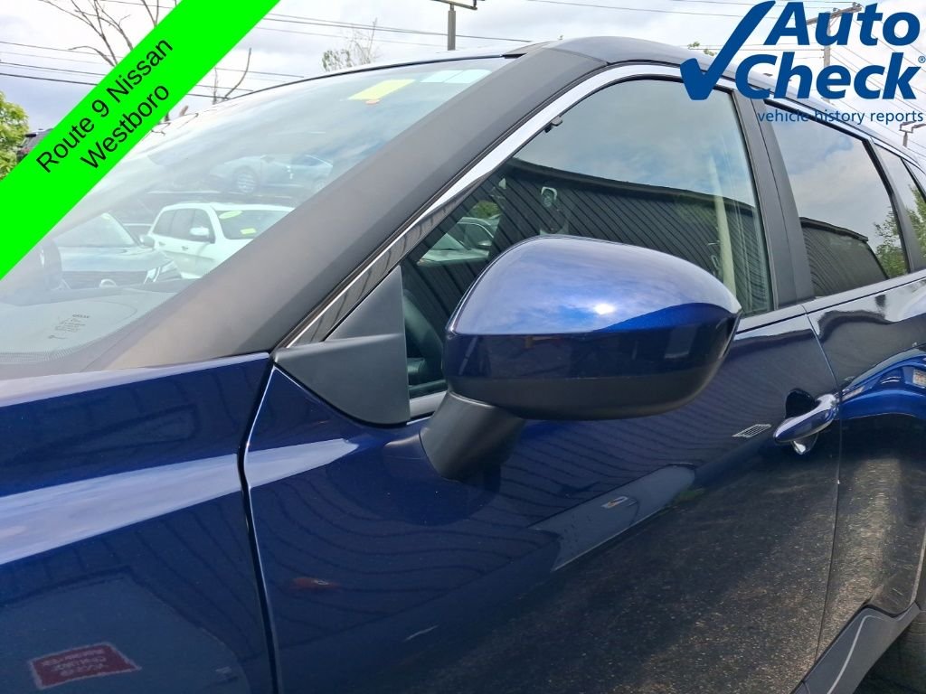 Used 2026 Blue Nissan SV image 7