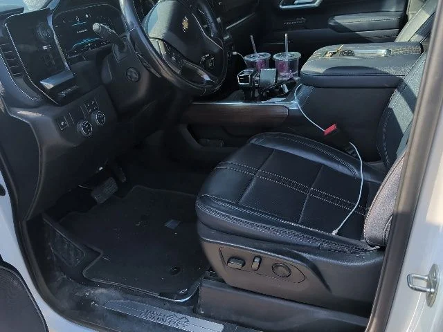 Used 2022 Beige Chevrolet High Country image 16