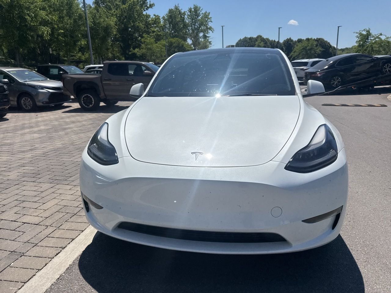 Used 2023 Tesla Model Y Long Range with VIN 7SAYGDEE2PF700479 for sale in Nashville, TN