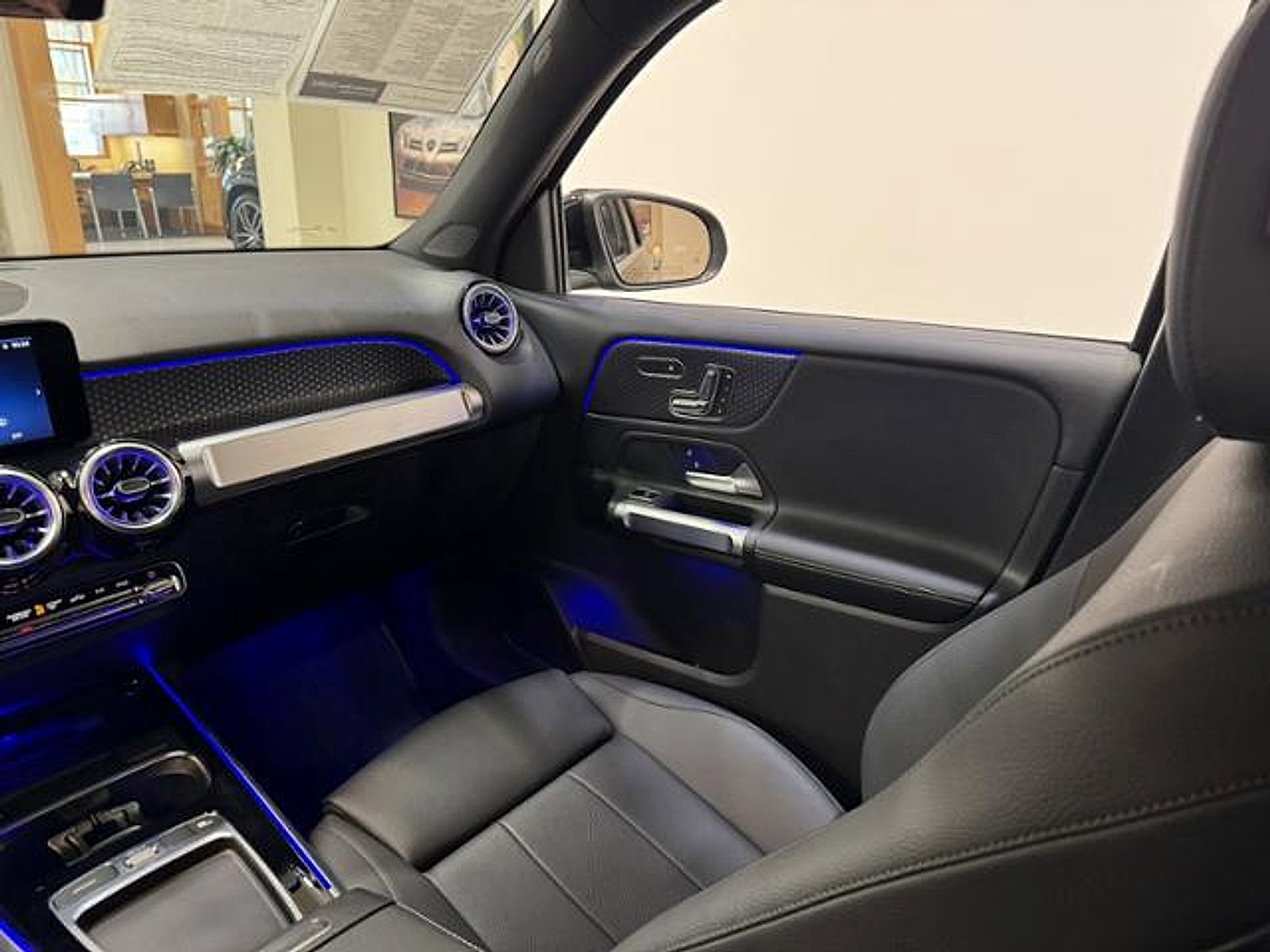 Certified Used 2024 Night Black Mercedes-Benz 250 image 9