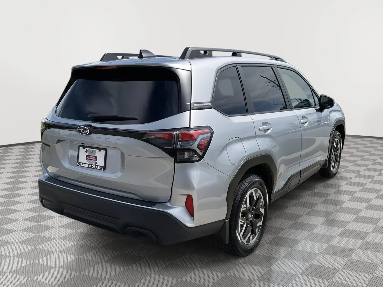 Certified Used 2025 Ice Silver Metallic Subaru Premium image 12
