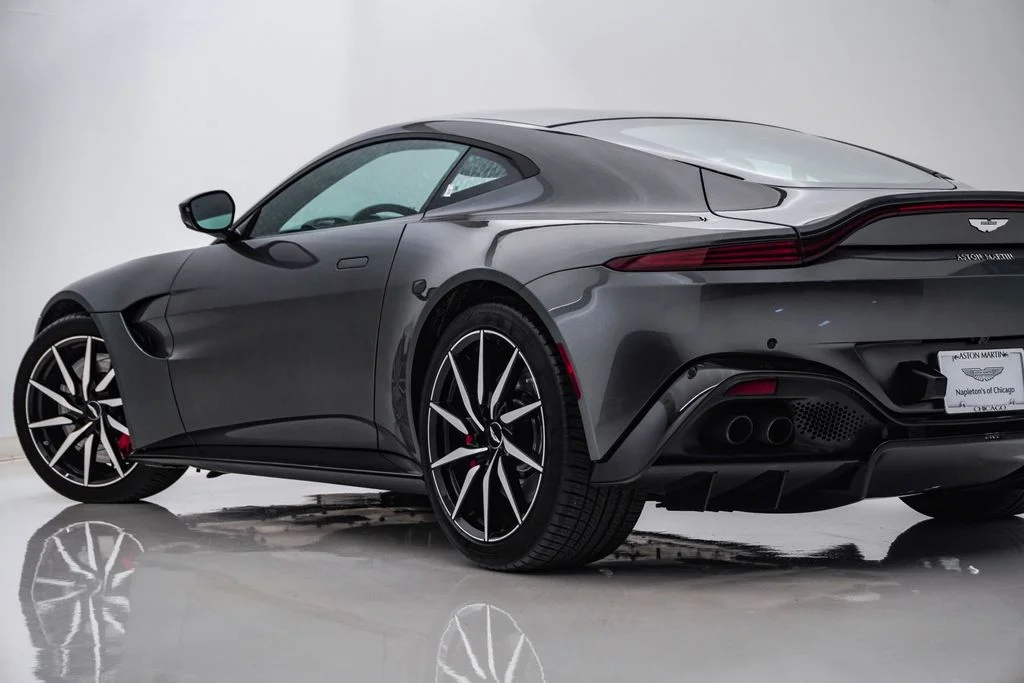 Used 2019 Magnetic Silver Aston Martin Coupe image 9