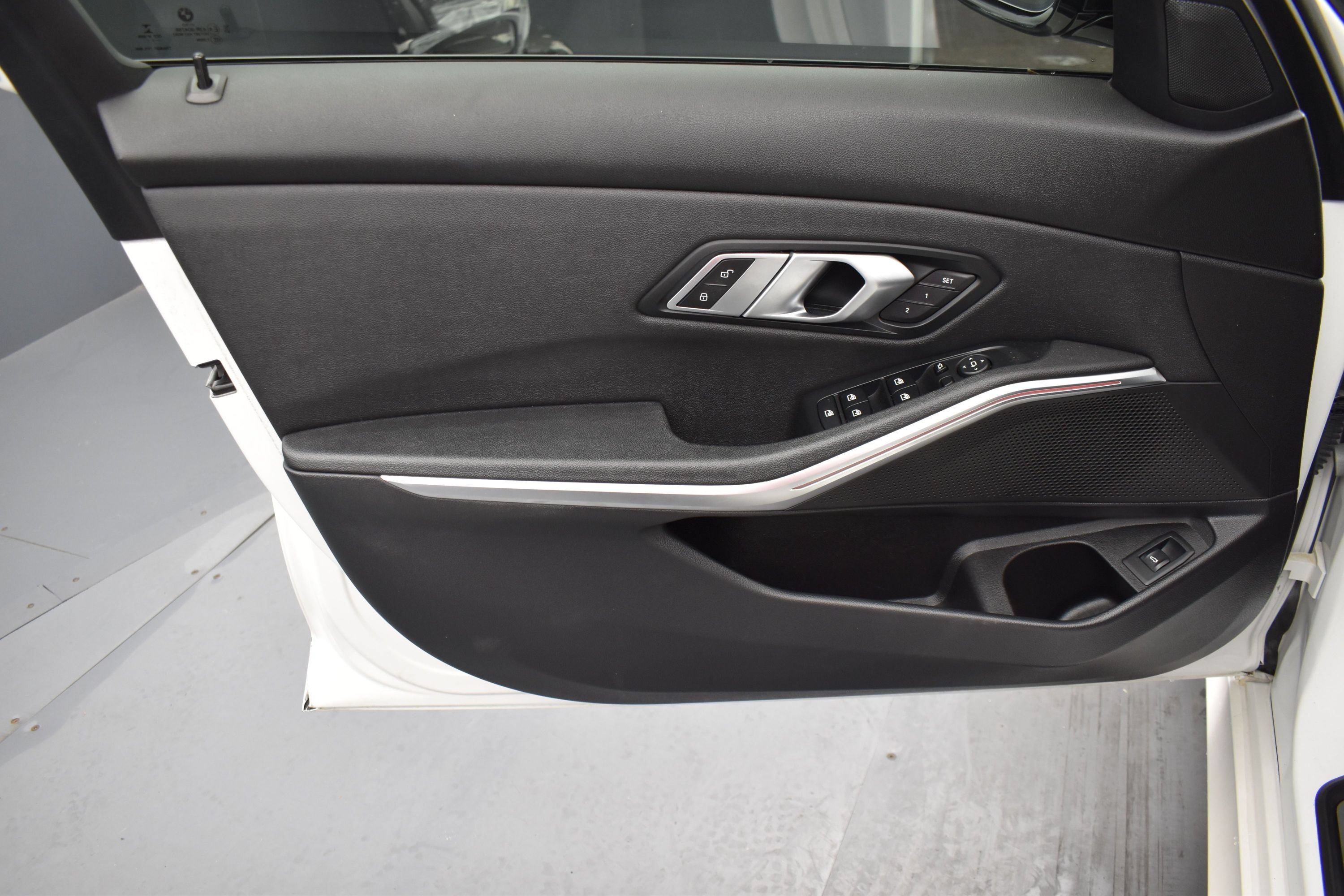 Used 2021 Mineral White Metallic BMW M340i image 10