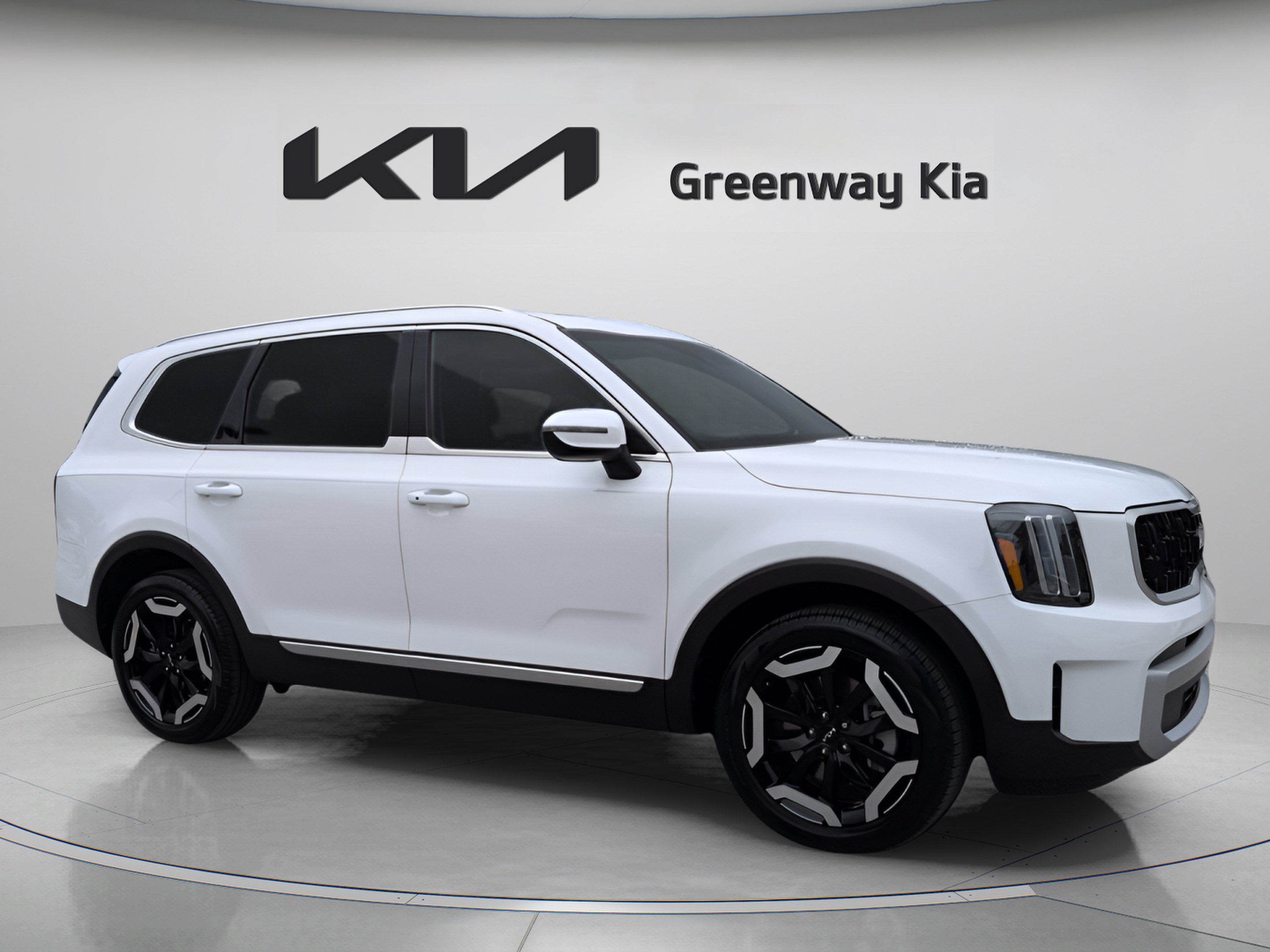 Certified Used 2025 Glacial White Pearl Kia EX image 3