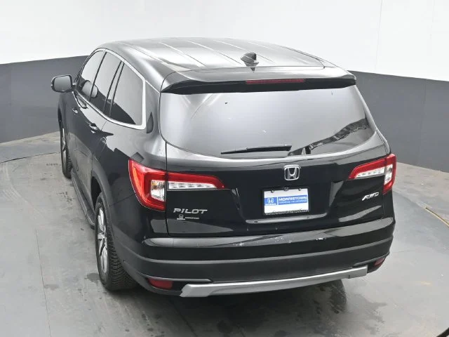 Used 2022 Crystal Black Pearl Honda EX-L image 37