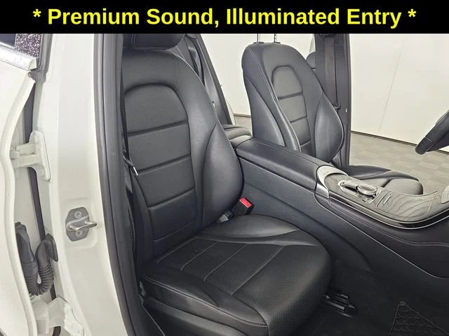 Used 2018 White Mercedes-Benz GLC 300 image 29