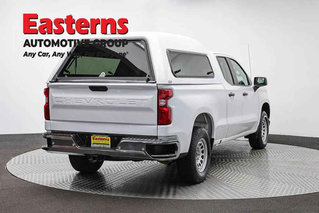 Used 2021 White Chevrolet WT image 5