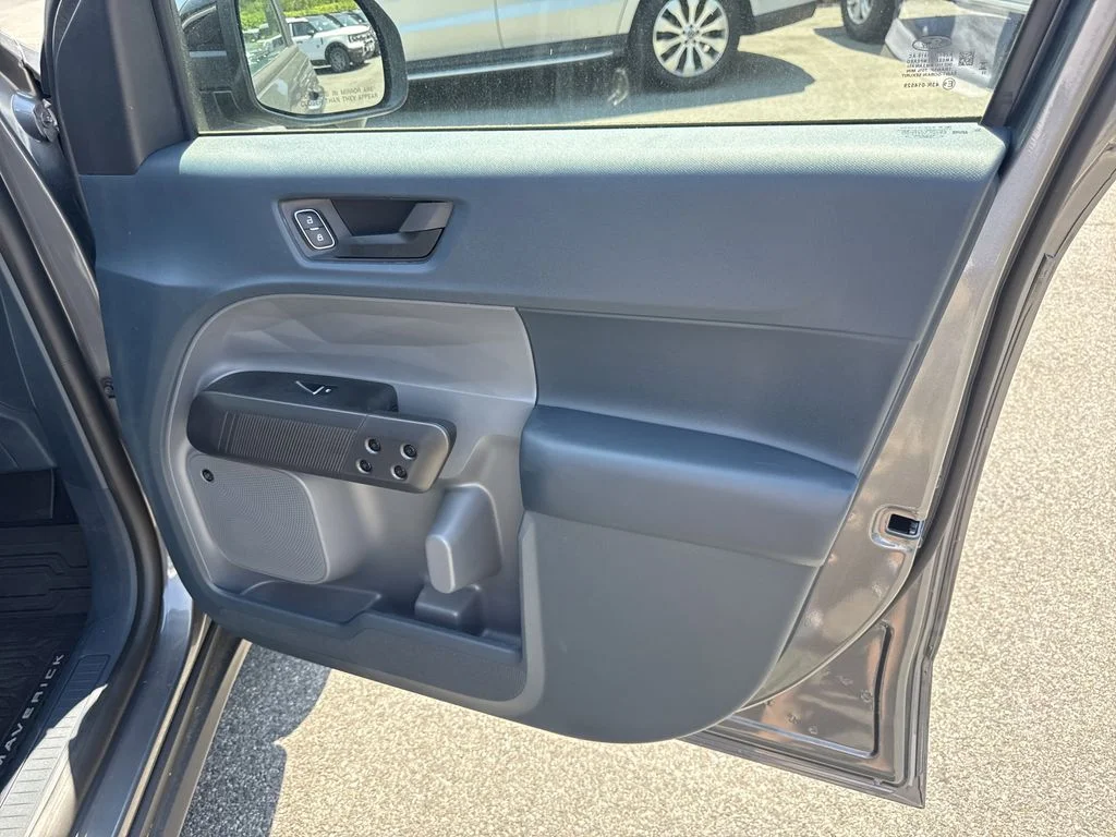 New 2026 Gray Ford Lariat image 30