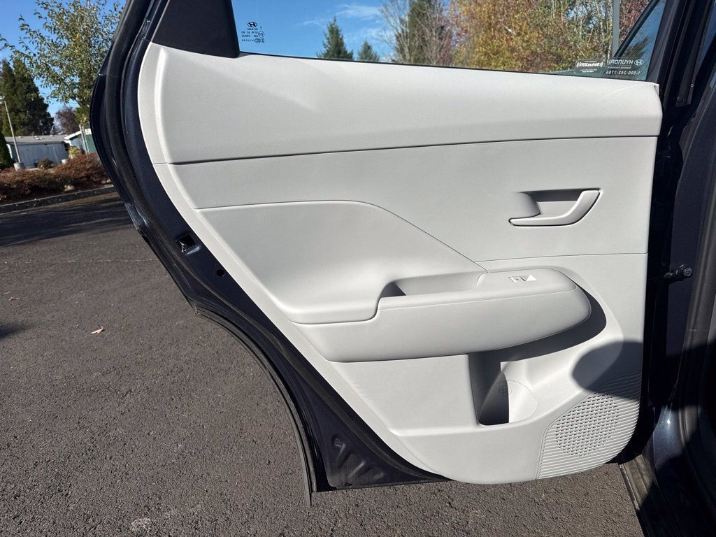 Used 2024 Denim Blue Pearl Hyundai SE image 18
