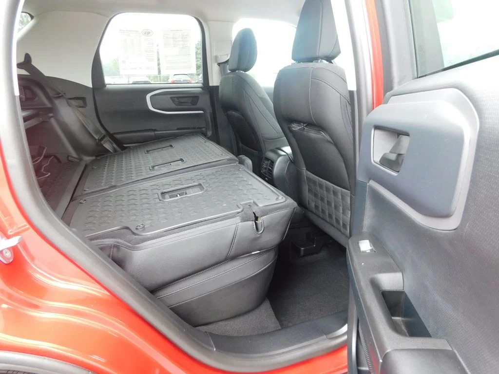 Used 2021 Red Ford Big Bend image 24