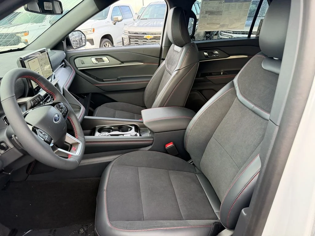 New 2027 Avalanche Gray Ford ST image 10
