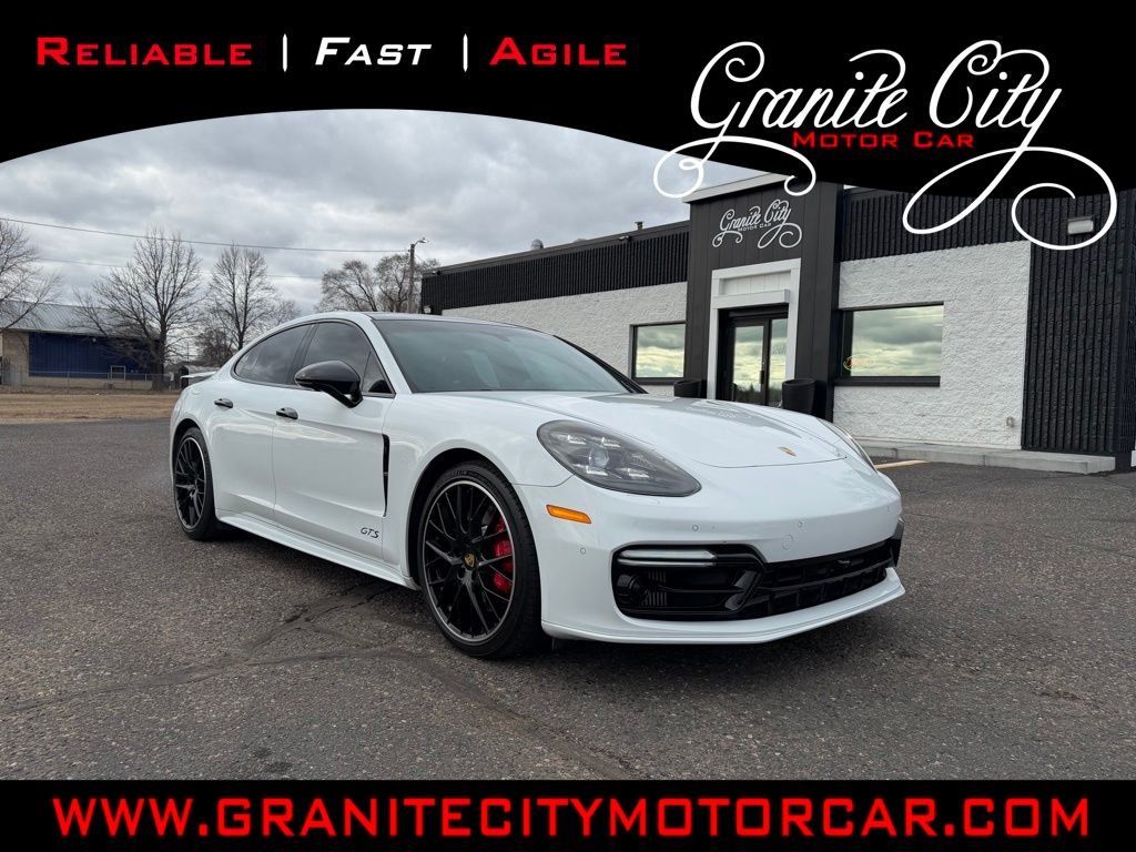 2019 Porsche Panamera GTS