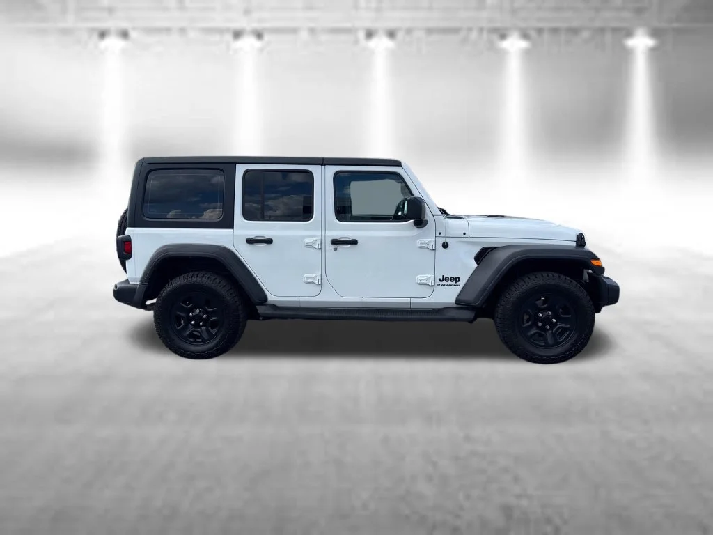 Used 2023 White Jeep Sport image 4