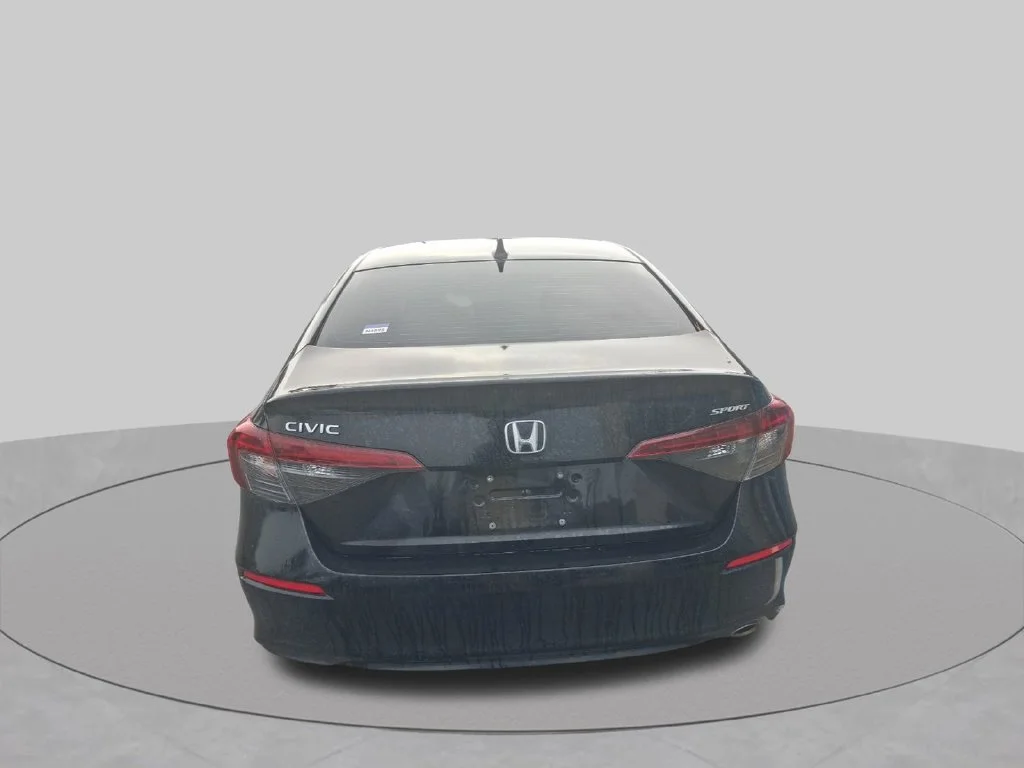 Used 2025  Honda Sport image 7