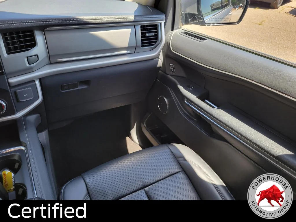 Used 2023 Silver Ford XLT image 22