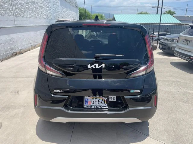 Used 2025 Black Kia EX image 5