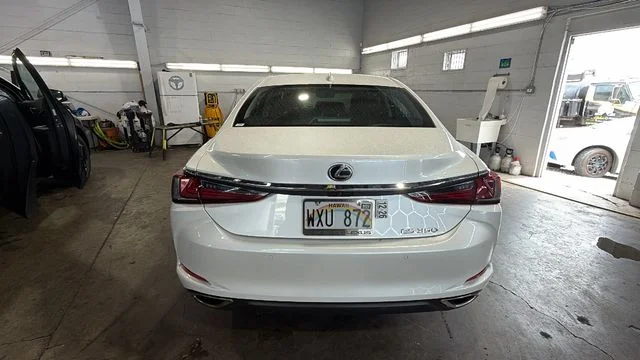 Used 2023 White Lexus 350 Luxury image 4